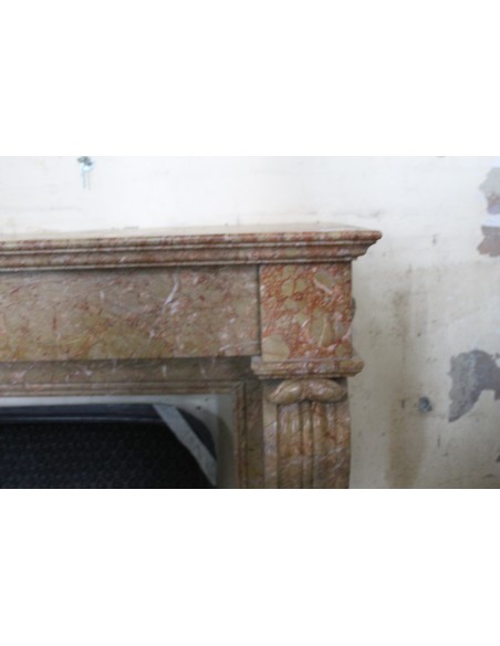 535 ANTIQUE EMPIRE-STYLE "LION'S PAWS" FIREPLACE MANTEL IN YELLOW "FIORITO" MARBLE