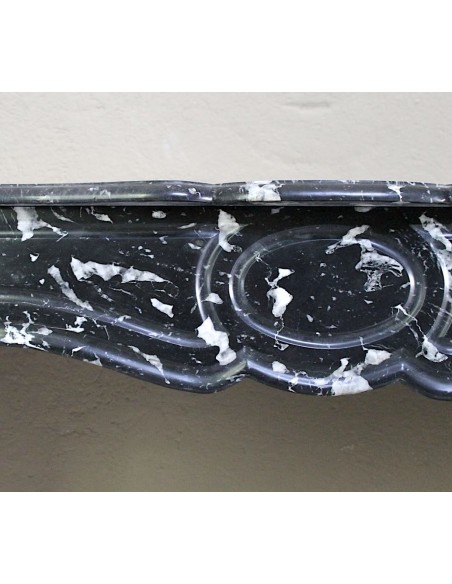 019 ANTIQUE ORIGINAL LOUIS XV "POMPADOUR PLAT" FIREPLACE MANTEL IN BLACK MARQUINIA MARBLE
