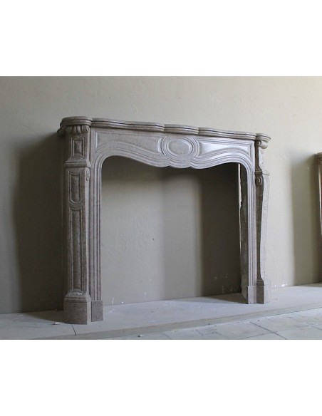 057 ANTIQUE ELEGANT LOUIS XV "PIED GALBÉ" FIRE SURROUND CARVED IN BEIGE LUNEL MARBLE
