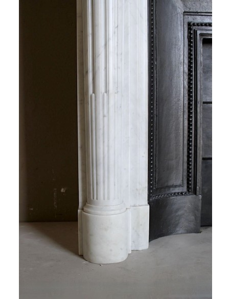 249 AG ANTIQUE NEOCLASSICAL "RAMO D'ULIVO" FIREPLACE MANTEL IN WHITE CARRARA MARBLE