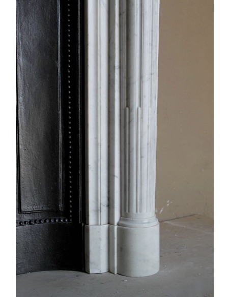 249 AG ANTIQUE NEOCLASSICAL "RAMO D'ULIVO" FIREPLACE MANTEL IN WHITE CARRARA MARBLE