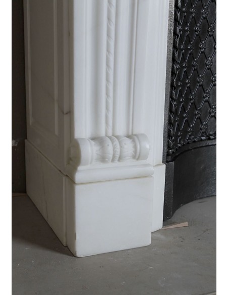 252 AG OUTSTANDING LOUIS XVI "CARQUOIS" FIREPLACE MANTEL IN EXCEPTIONAL WHITE STATUARY CARRARA MARBLE