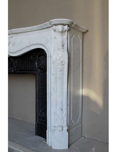 070 AG ANTIQUE FLORAL LOUIS XV "DAUPHIN"...