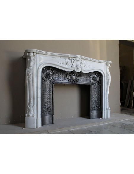 070 AG ANTIQUE FLORAL LOUIS XV "DAUPHIN" FIREPLACE MANTEL IN WHITE CARRARA "P" MARBLE WITH ITS OWN ARTISTIC CAST IRON INSERT