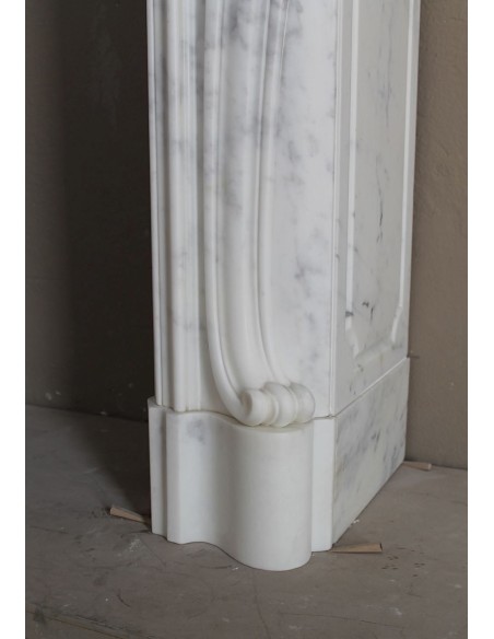 602 ORIGINAL ART NOUVEAU "MAJORELLE" FIREPLACE MANTEL IN REFINED WHITE CALACATTA MARBLE