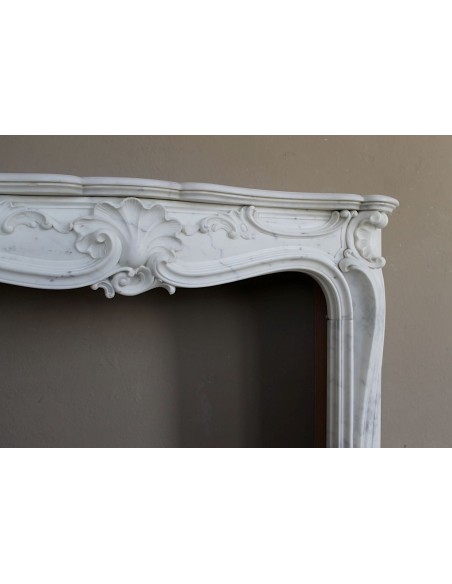602 ORIGINAL ART NOUVEAU "MAJORELLE" FIREPLACE MANTEL IN REFINED WHITE CALACATTA MARBLE