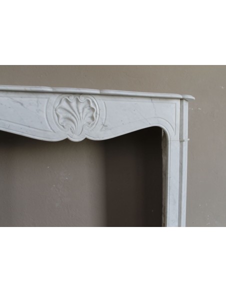 075 LOUIS XV "COQUILLE" FIREPLACE MANTEL CARVED IN WHITE CARRARA MARBLE