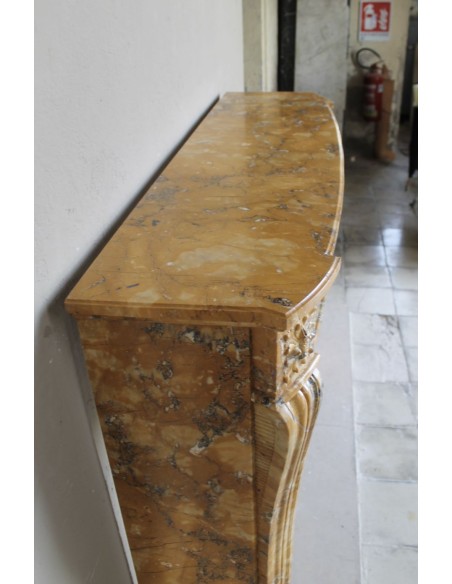 254 ANTIQUE LOUIS XVI "DEUX FLEURS ARRONDI" FIREPLACE MANTEL IN YELLOW "GIALLO SIENA" MARBLE