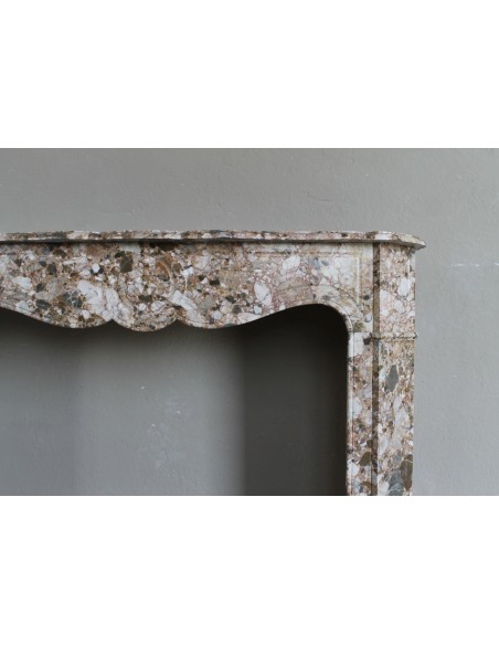 077 ORIGINAL LOUIS XV "POMPADOUR PLAT" IN BREACH OF THE PYRENEES MARBLE