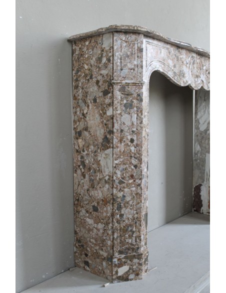 077 ORIGINAL LOUIS XV "POMPADOUR PLAT" IN BREACH OF THE PYRENEES MARBLE