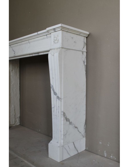 255 ELEGANT NEOCLASSICAL "DEUX ÉTOILES" FIREPLACE MANTEL IN WHITE STATUARY CALACATTA MARBLE
