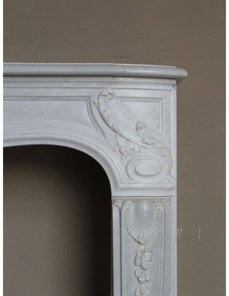 603 ANTIQUE ART NOUVEAU FLORAL FIREPLACE CARVED IN THE FINEST VARIETY OF BARDIGLIO MARBLE