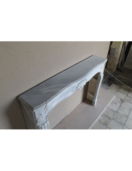 603 ANTIQUE ART NOUVEAU FLORAL FIREPLACE CARVED IN THE FINEST VARIETY OF BARDIGLIO MARBLE