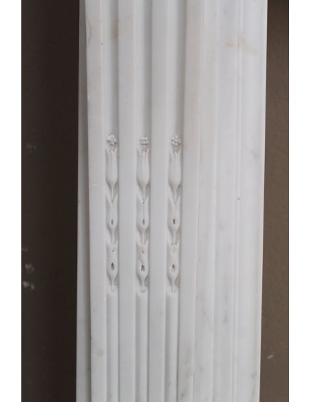 213 BEAUTIFUL ANTIQUE LOUIS XVI "TROIS FLEURS" FIREPLACE MANTEL IN WHITE STATUARY CARRARA MARBLE