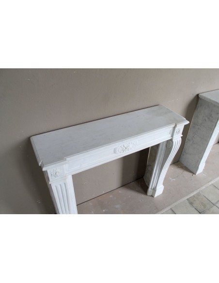 213 BEAUTIFUL ANTIQUE LOUIS XVI "TROIS FLEURS" FIREPLACE MANTEL IN WHITE STATUARY CARRARA MARBLE