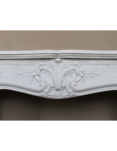 014 IMPORTANT VERY SMALL FLORAL LOUIS XV...