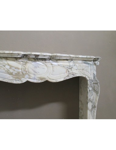 008 ANTIQUE LOUIS XV "PIED GALBÉ" FIREPLACE...