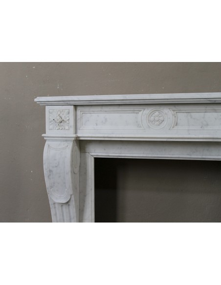 206 SMALL ANTIQUE LOUIS XVI "LANGUETTE" FIREPLACE MANTEL SCULPTED OUT OF WHITE CARRARA MARBLE