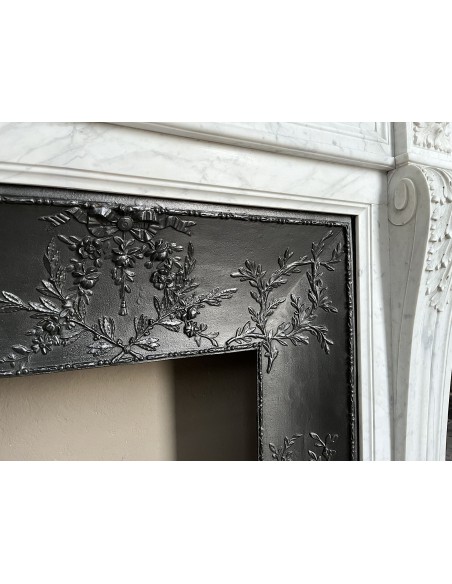 222 AG ANTIQUE LOUIS XVI "TROIS FLEURS" FIREPLACE MANTEL IN WHITE CARRARA MARBLE
