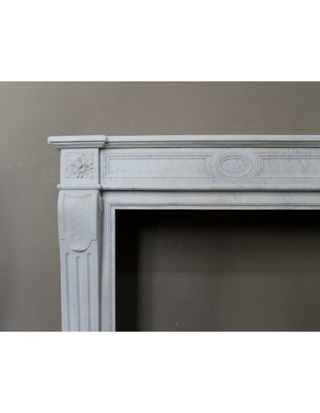 240 ANTIQUE LOUIS XVI LANGUETTE "DEUX ROSES" CARVED IN WHITE "PURE" CARRARA MARBLE