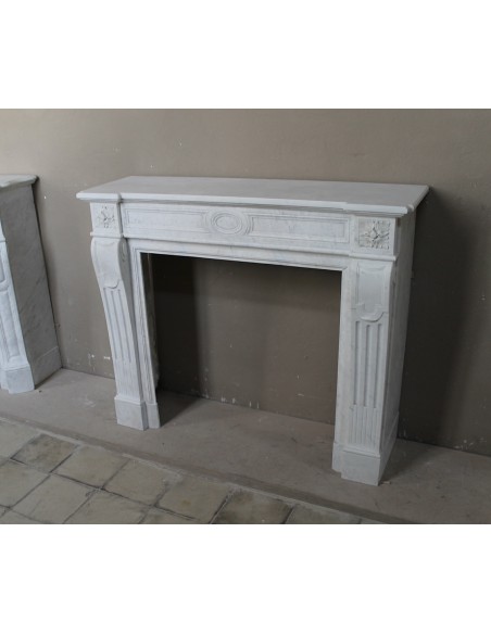 240 ANTIQUE LOUIS XVI LANGUETTE "DEUX ROSES" CARVED IN WHITE "PURE" CARRARA MARBLE