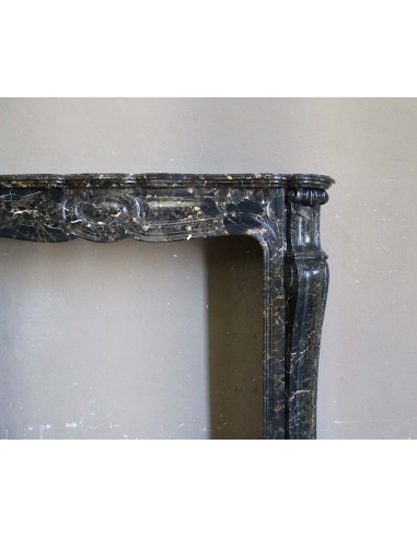 026 ANTIQUE LOUIS XV "PIED GALBÉ" FIREPLACE...