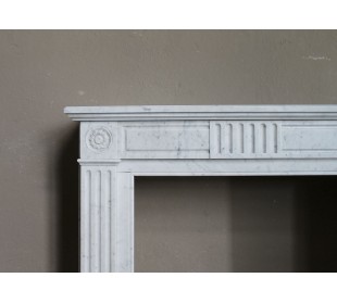Beautiful little Neoclassical marble fireplace mantel. Antique, genuine one-of-a-kind piece. 2