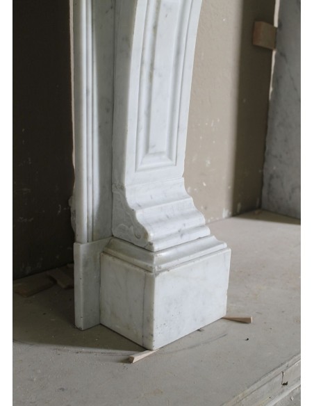 003 OCC ANTIQUE LOUIS PHILIPPE "PALMETTES" IN WHITE CARRARA MARBLE
