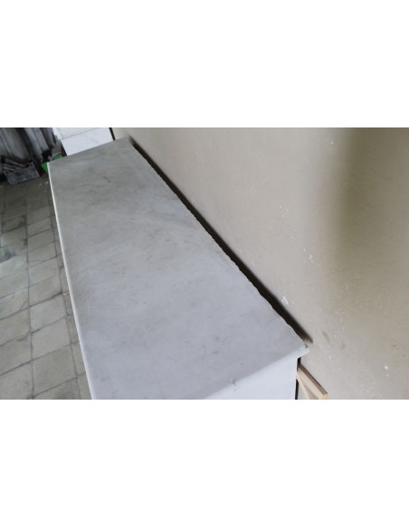 003 OCC ANTIQUE LOUIS PHILIPPE "PALMETTES" IN WHITE CARRARA MARBLE