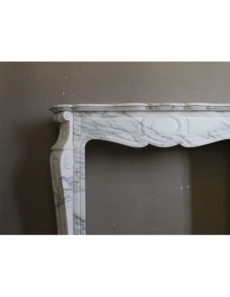 048 ANTIQUE "PIED GALBÉ" FIREPLACE MANTEL CARVED FROM WHITE STATUARY ARABESCATO MARBLE