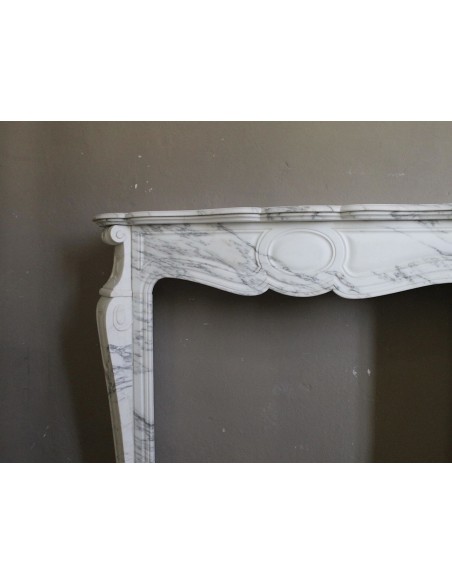 048 ANTIQUE "PIED GALBÉ" FIREPLACE MANTEL CARVED FROM WHITE STATUARY ARABESCATO MARBLE