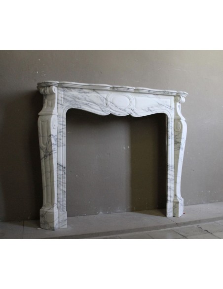 048 ANTIQUE "PIED GALBÉ" FIREPLACE MANTEL CARVED FROM WHITE STATUARY ARABESCATO MARBLE