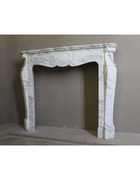 048 ANTIQUE "PIED GALBÉ" FIREPLACE MANTEL CARVED FROM WHITE STATUARY ARABESCATO MARBLE