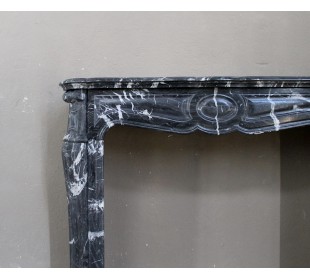 ANTIQUE ORIGINAL LOUIS XV "PIED GALBÉ" MARBLE FIREPLACE MANTEL IN BLACK MARQUINIA MARBLE. 2