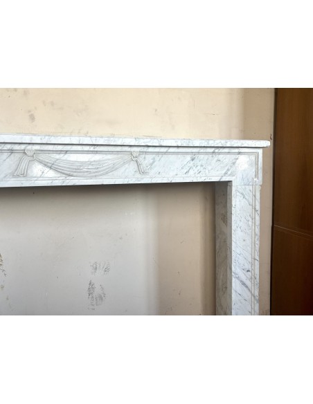 250 ANTIQUE LOUIS XVI STYLE ANTIQUE FIREPLACE MANTEL CARVED IN WHITE "VENATINO" CARRARA MARBLE