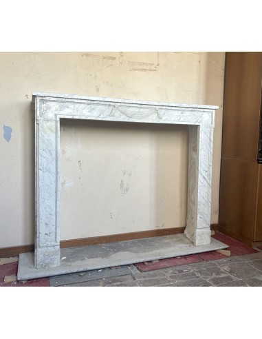 250 ANTIQUE LOUIS XVI STYLE ANTIQUE FIREPLACE...