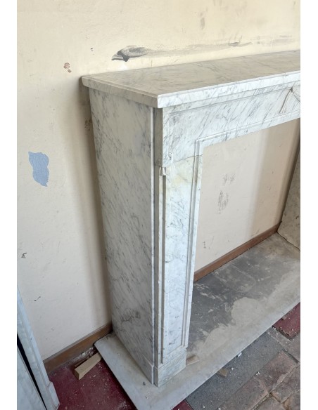 250 ANTIQUE LOUIS XVI STYLE ANTIQUE FIREPLACE MANTEL CARVED IN WHITE "VENATINO" CARRARA MARBLE
