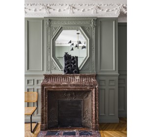 Antique "Boudin Haut" fireplace mantel in red "Rouge Royal" marble. 2