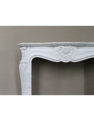 065 LOUIS XV "TROIS COQUILLES" FIREPLACE MANTEL...