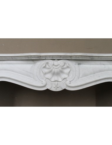 065 LOUIS XV "TROIS COQUILLES" FIREPLACE MANTEL...