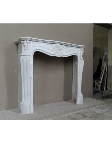 065 LOUIS XV "TROIS COQUILLES" FIREPLACE MANTEL CARVED IN GORGEOUS WHITE CARRARA "P" MARBLE