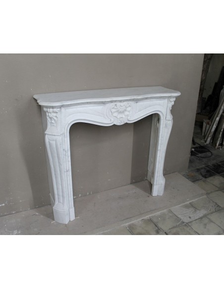 065 LOUIS XV "TROIS COQUILLES" FIREPLACE MANTEL CARVED IN GORGEOUS WHITE CARRARA "P" MARBLE