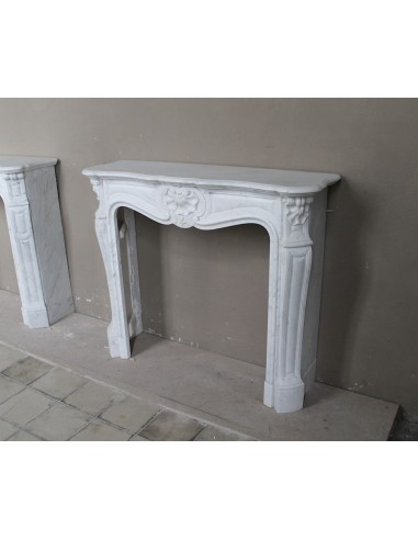 065 LOUIS XV "TROIS COQUILLES" FIREPLACE MANTEL...