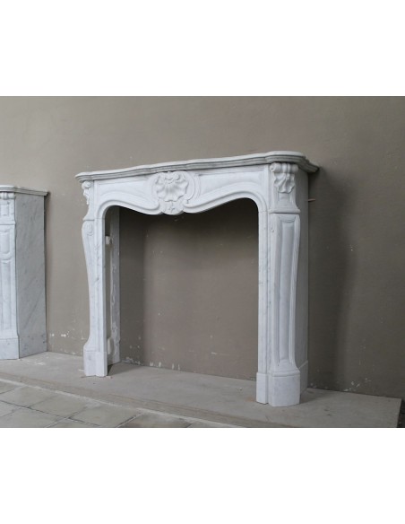 065 LOUIS XV "TROIS COQUILLES" FIREPLACE MANTEL CARVED IN GORGEOUS WHITE CARRARA "P" MARBLE