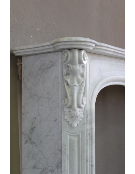 071 ANTIQUE “LOUIS XV CÔTE D'AZUR” FLORAL FIREPLACE MANTEL CARVED FROM WHITE CARRARA MARBLE