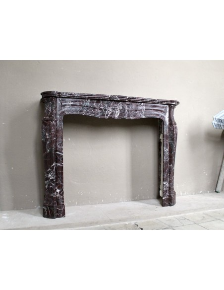 062 ANTIQUE LOUIS XV POMPADOUR "PIED GALBÉ" FIREPLACE MANTEL CARVED IN RARE AND ELEGANT RED LEVANTO MARBLE