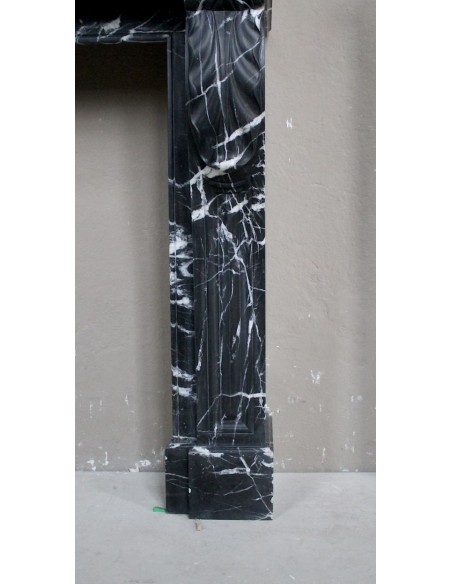 401 LOUIS PHILIPPE “DIAMOND TIP” FIREPLACE MANTEL CARVED IN BLACK MARQUINIA MARBLE