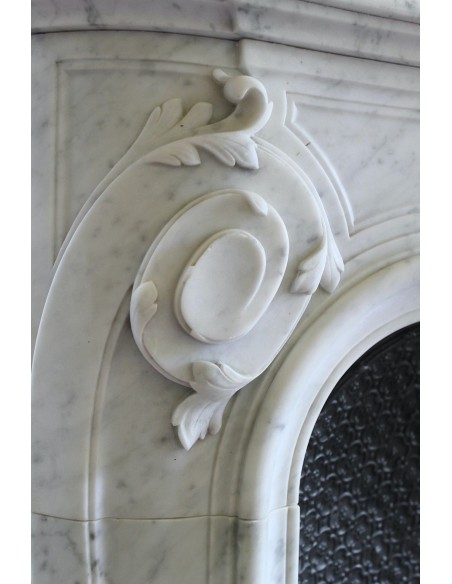 022 AG GENUINE ART NOUVEAU “MAJORELLE” FIREPLACE CARVED IN WHITE CARRARA MARBLE PROVIDED WITH ITS ORIGINAL CAST IRON INSERT