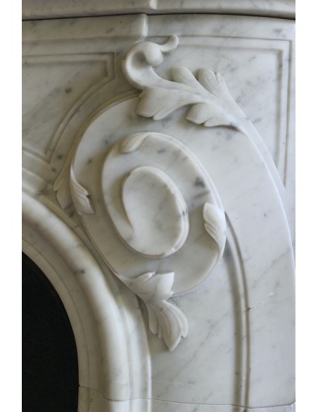 022 AG GENUINE ART NOUVEAU “MAJORELLE” FIREPLACE CARVED IN WHITE CARRARA MARBLE PROVIDED WITH ITS ORIGINAL CAST IRON INSERT