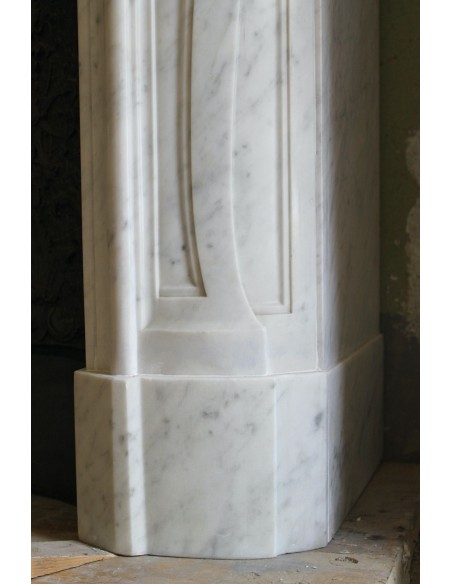 022 AG GENUINE ART NOUVEAU “MAJORELLE” FIREPLACE CARVED IN WHITE CARRARA MARBLE PROVIDED WITH ITS ORIGINAL CAST IRON INSERT